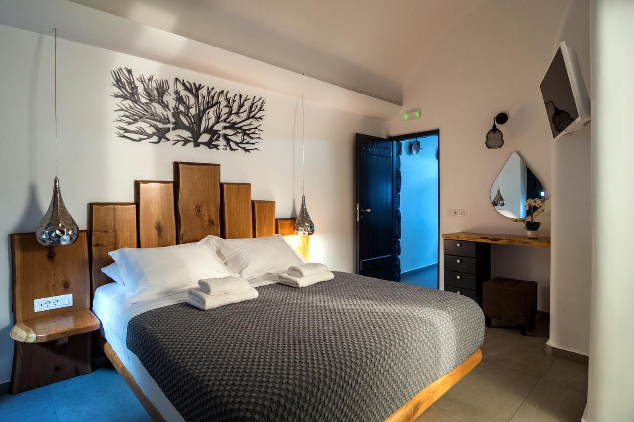 Secret Spot Luxury Villa Fira  Esterno foto